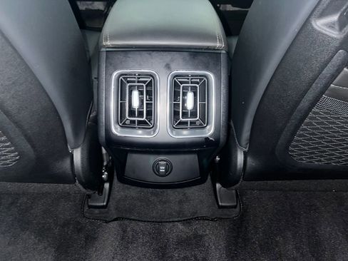 Used 2025 Kia Sorento EX FWD image 33