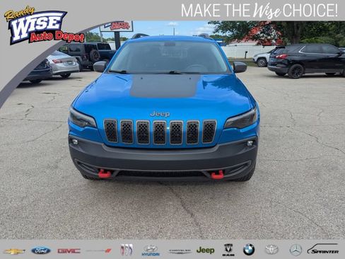 Used 2019 Jeep Cherokee Trailhawk w/ Comfort/Convenience Group AWD/4WD image 8