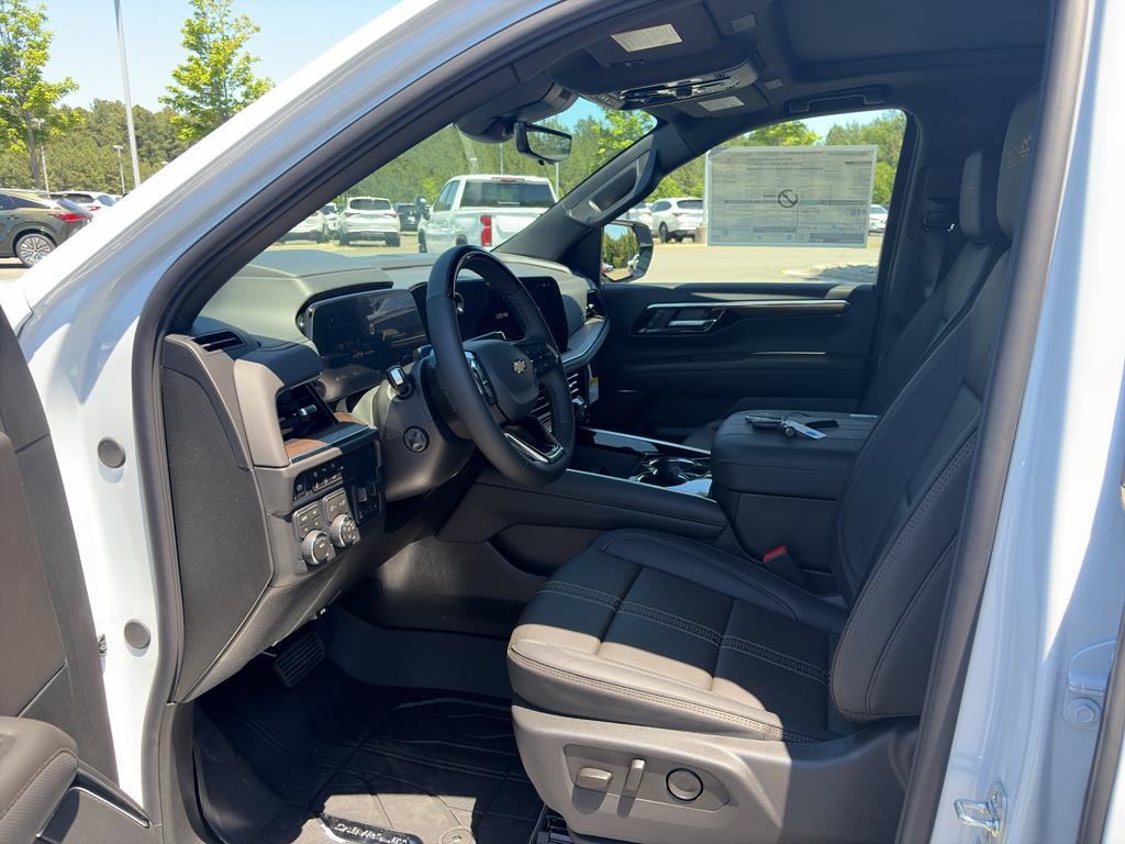 New 2026 Chevrolet Tahoe High Country w/ Sun And Tow Package AWD/4WD image 31