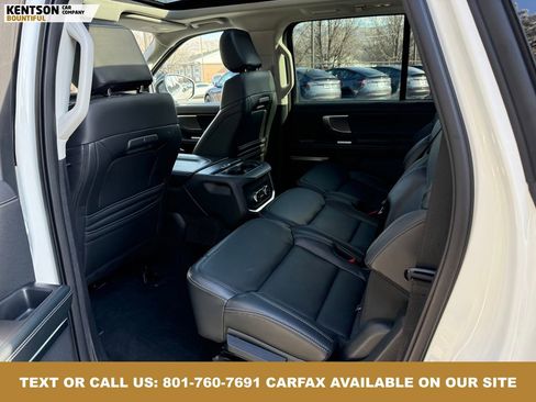 Used 2025 Ford Expedition Max Platinum image 37