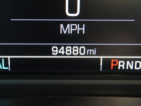 Used 2017 GMC Sierra 1500 SLE w/ SLE Value Package image 15