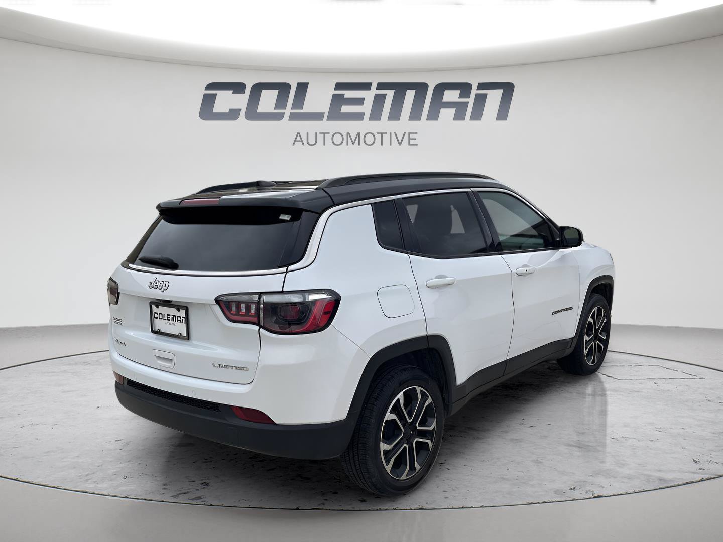 Used 2024 Jeep Compass Limited AWD/4WD image 21
