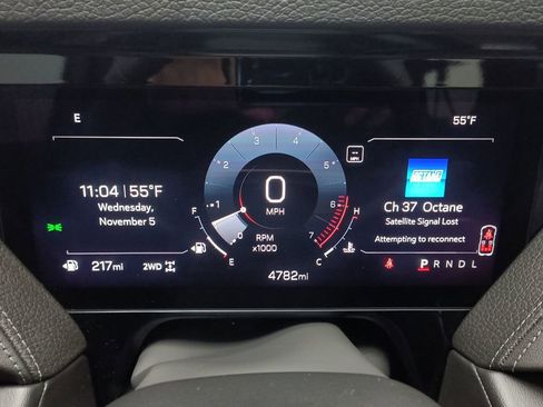 Used 2025 GMC Yukon XL Denali w/ Sun & Power Step Package image 17