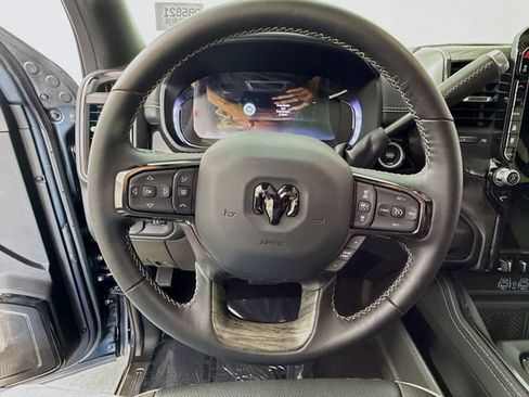 Used 2026 RAM 2500 Limited AWD/4WD image 11