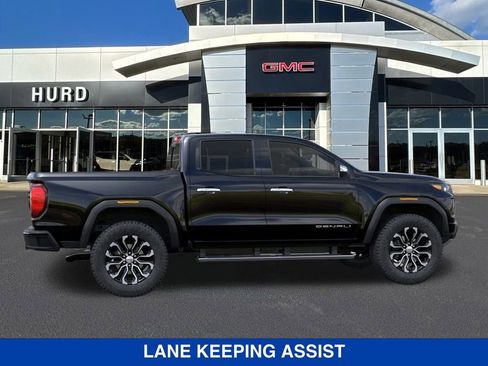 New 2026 GMC Canyon Denali image 6