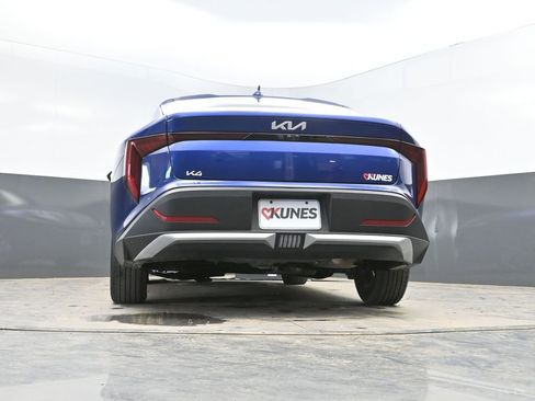 Used 2025 Kia K4 LXS image 36