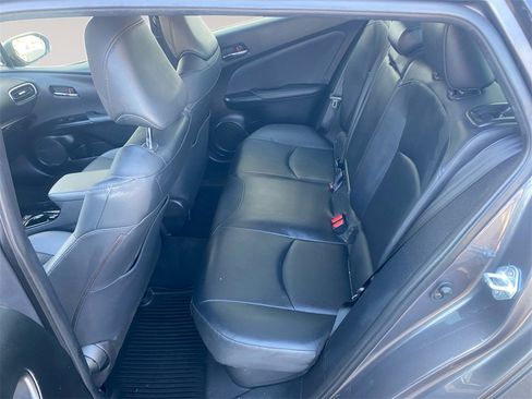 Used 2022 Toyota Prius XLE image 13