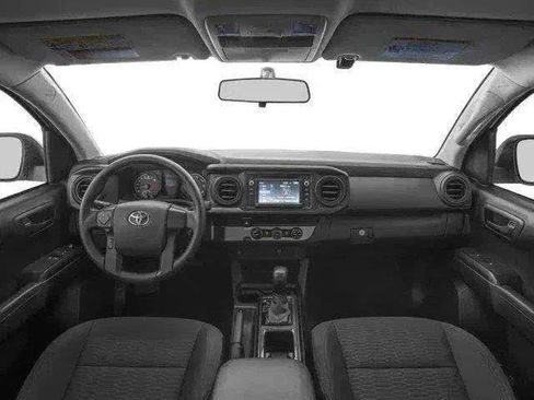 Used 2017 Toyota Tacoma SR AWD/4WD image 38