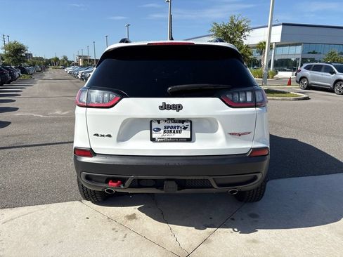 Used 2022 Jeep Cherokee Trailhawk w/ Comfort/Convenience Group AWD/4WD image 6