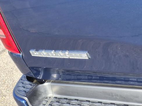 Used 2021 RAM 1500 Laramie w/ Sport Appearance Package AWD/4WD image 10