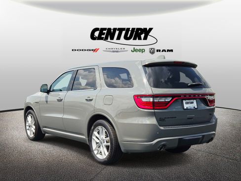 Used 2020 Dodge Durango R/T w/ Blacktop Package RWD image 6