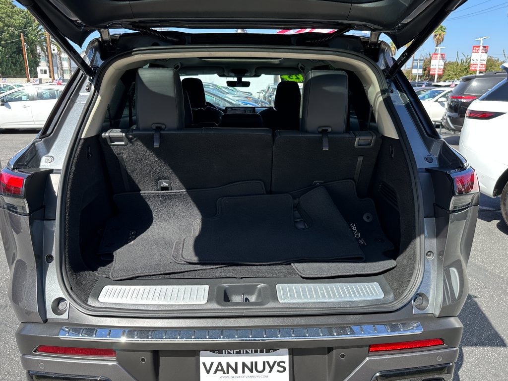Certified 2023 INFINITI QX60 Luxe w/ Performance Audio Package AWD/4WD image 19