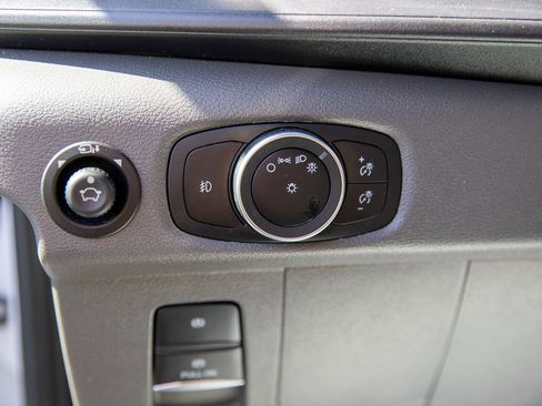 Used 2016 Ford Transit 350 XL image 27