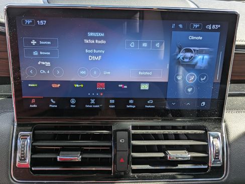 Used 2023 Lincoln Navigator Reserve image 24