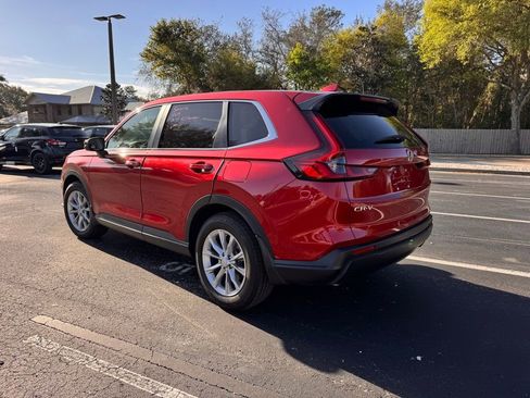 Used 2023 Honda CR-V EX image 5