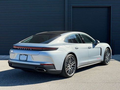 Certified 2026 Porsche Panamera 4 AWD/4WD image 22