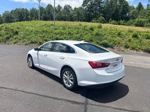 Used 2025 Chevrolet Malibu LT FWD image 7
