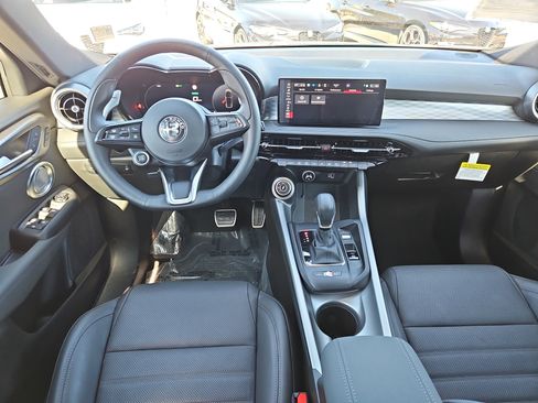 Used 2024 Alfa Romeo Tonale Veloce image 6