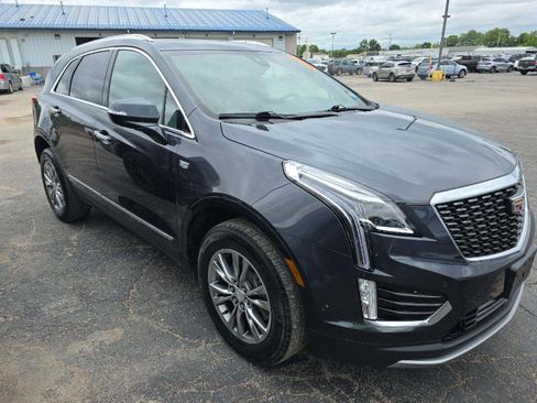 Used 2023 Cadillac XT5 Premium Luxury w/ Technology Package AWD/4WD image 4