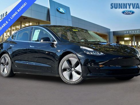 Used 2018 Tesla Model 3 Long Range image 1