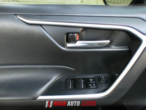 Used 2023 Toyota RAV4 AWD Hybrid image 57
