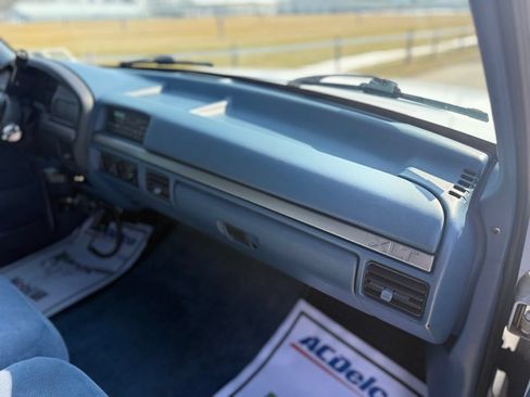 Used 1994 Ford F350 2WD SuperCab DRW image 35