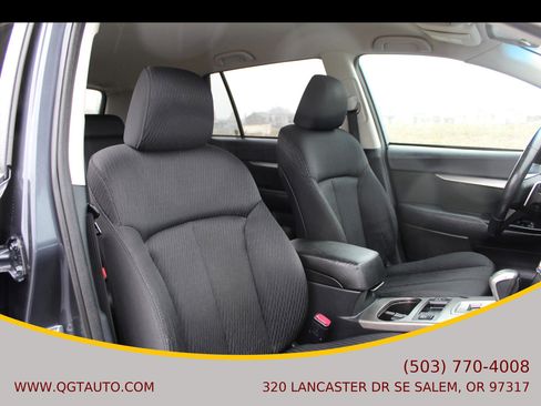 Used 2010 Subaru Outback 2.5i Premium AWD/4WD image 19