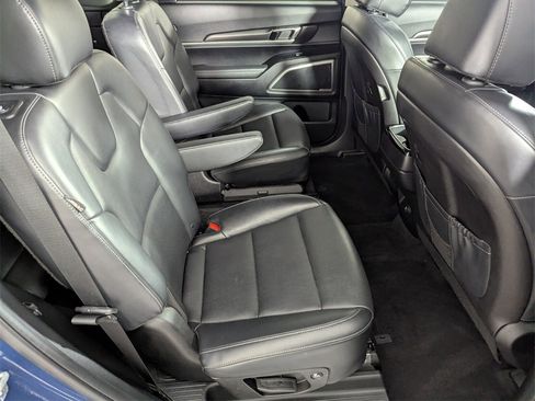 Used 2024 Kia Telluride S w/ S Sunroof Package image 32