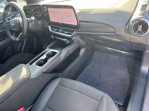 New 2026 Chevrolet Equinox EV LT w/ Comfort Package image 10