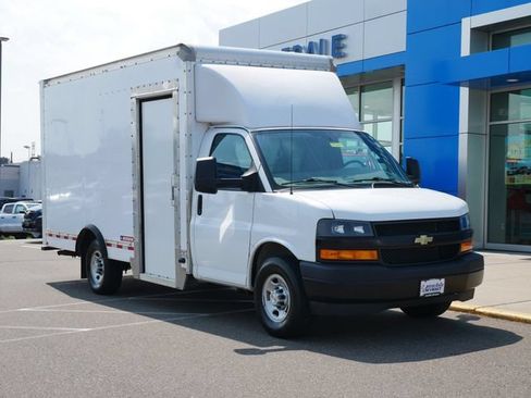 Used 2023 Chevrolet Express 3500 w/ Power Convenience Package RWD image 23