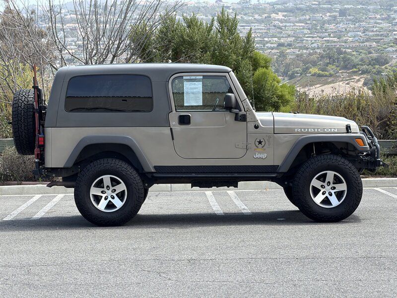 Used 2005 Jeep Wrangler Unlimited Rubicon w/ Sahara Edition Group AWD/4WD image 10