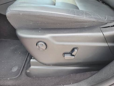Used 2020 Jeep Grand Cherokee Limited RWD image 19