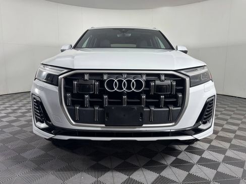 Used 2025 Audi Q7 2.0T Premium Plus AWD/4WD image 2