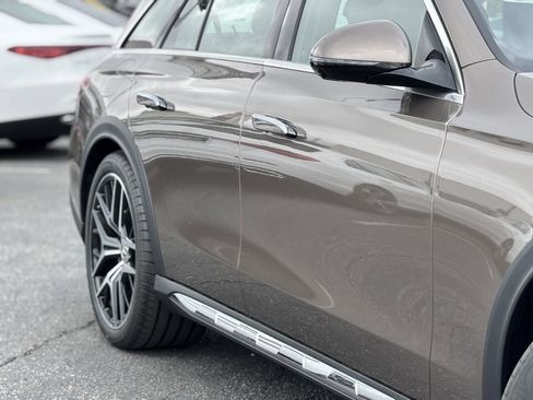 New 2025 Mercedes-Benz E 450 4MATIC All-Terrain Wagon image 5