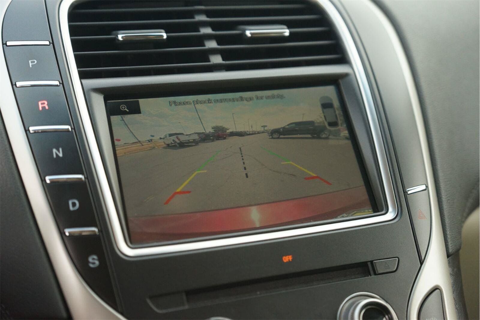 Used 2016 Lincoln MKX Reserve w/ Climate Package FWD image 28