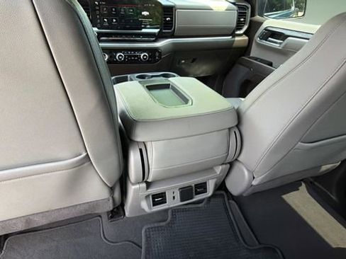 Used 2024 GMC Sierra 1500 SLT AWD/4WD image 20
