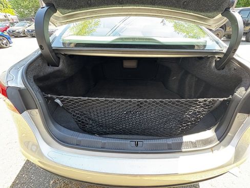 Used 2013 Toyota Avalon XLE w/ Preferred Accessory Package FWD image 12