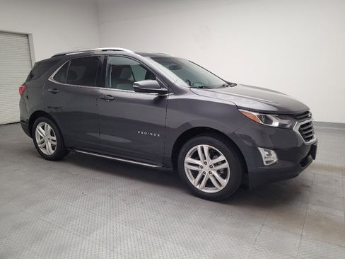 Used 2019 Chevrolet Equinox LT w/ Sun & Navigation Package AWD/4WD image 11