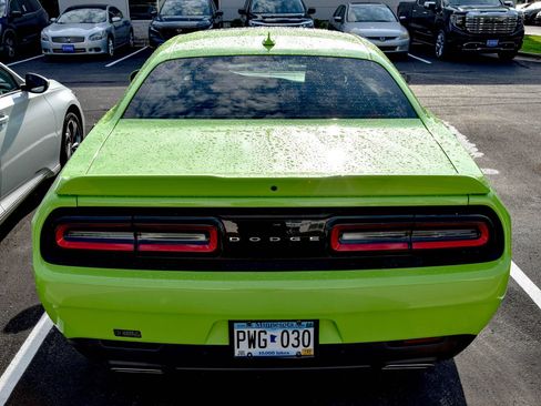 Used 2015 Dodge Challenger R/T Plus RWD image 5
