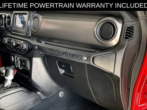 Used 2022 Jeep Wrangler Unlimited Sport image 21