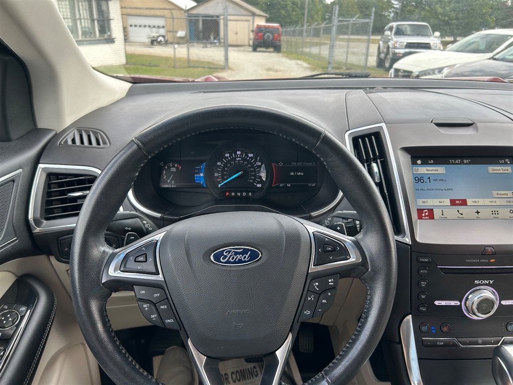 Used 2017 Ford Edge Titanium w/ Equipment Group 301A FWD image 16