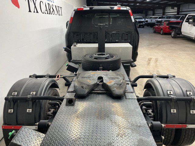 Used 2024 Ford F550 4x4 Crew Cab Super Duty image 8