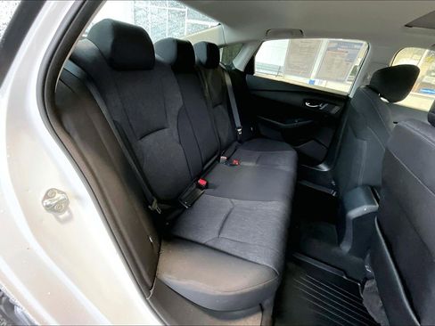 Certified 2023 Honda Accord EX image 28