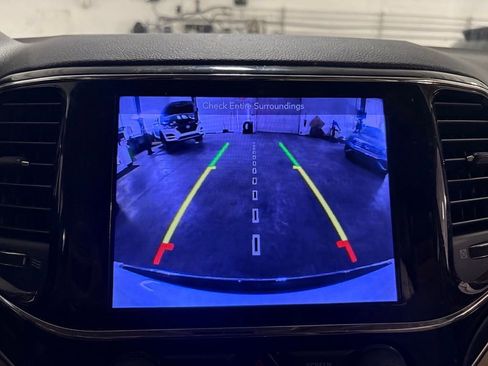 Used 2019 Jeep Grand Cherokee Limited AWD/4WD image 20