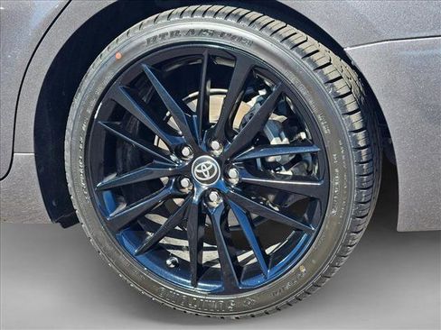 Used 2021 Toyota Camry XSE w/ Navigation Upgrade Package image 21