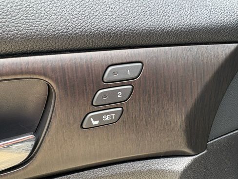 Used 2014 Honda Accord EX-L image 11