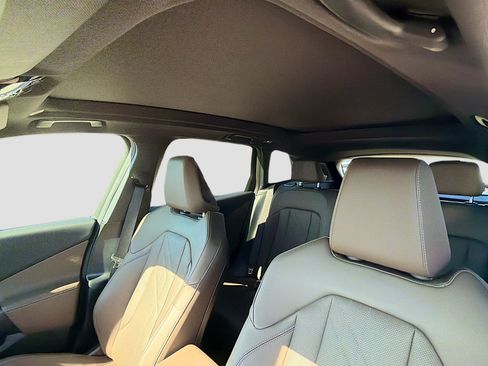 Used 2025 BMW X3 xDrive30i w/ Premium Package image 28