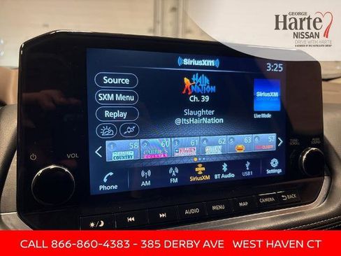 Certified 2023 Nissan Rogue Platinum image 9