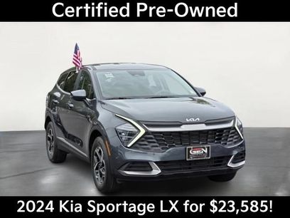 Used 2024 Kia Sportage LX