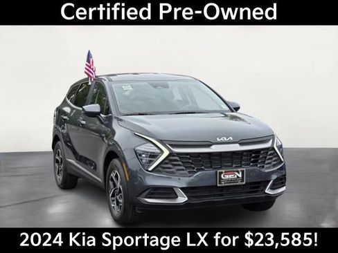 Used 2024 Kia Sportage LX AWD/4WD image 1